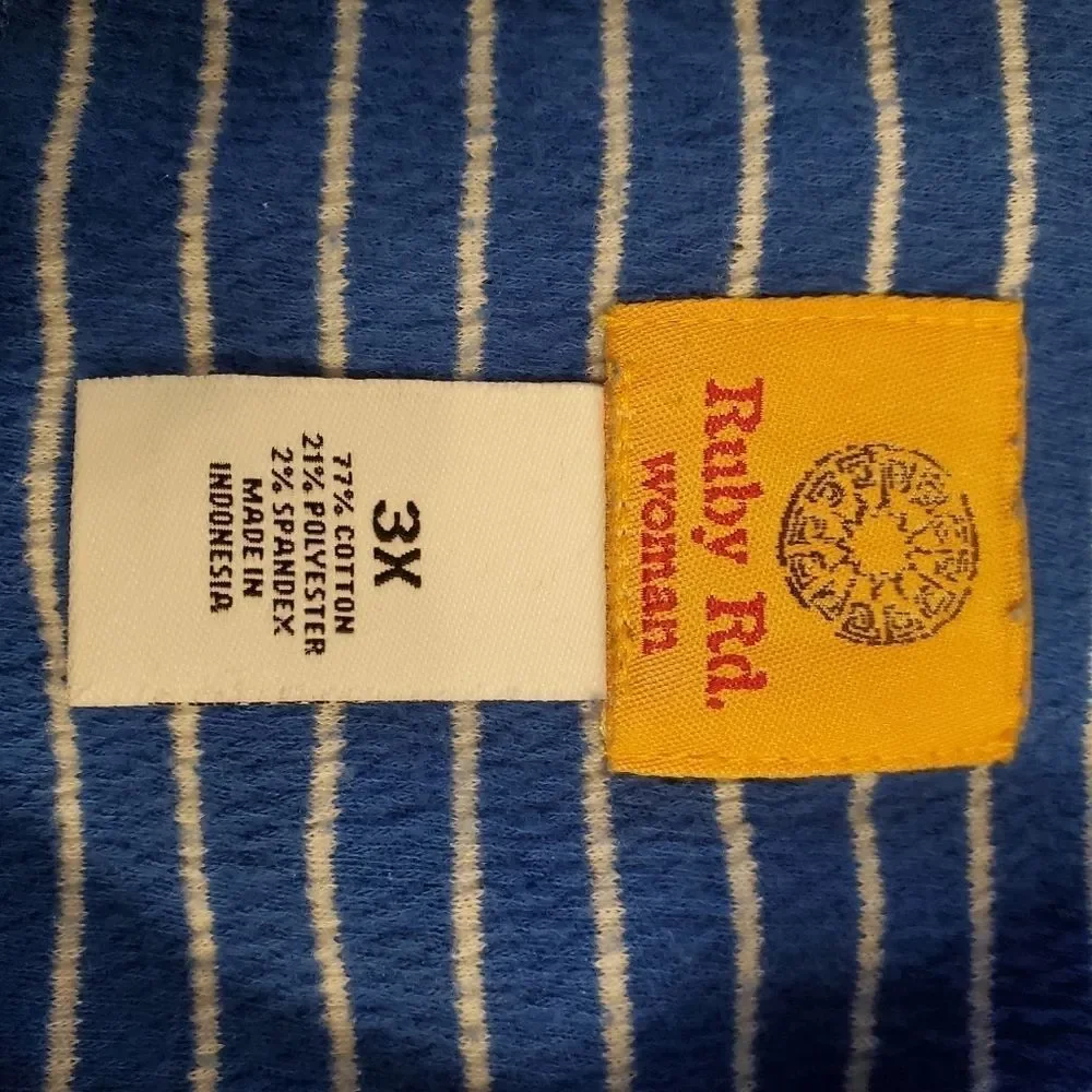 Ruby Rd. Plus size top - Picture 8 of 8